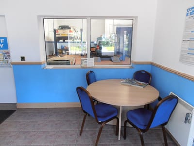 Dave Parrin MOT Centre, Wisbech